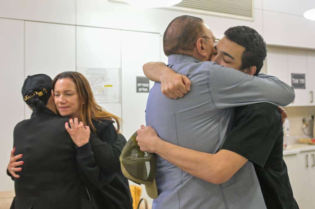 US-Israeli Hostage Reunites With Family After Being Freed By Hamas